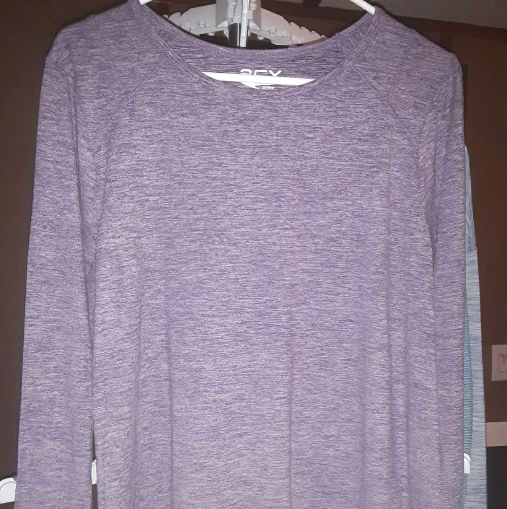 ACX Active NWOT Women's Large Purple Long Sleeve